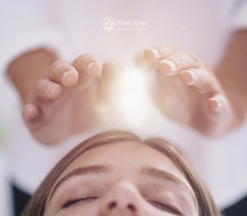 Terapia de Centros Energéticos Terapia de Centros Energéticos